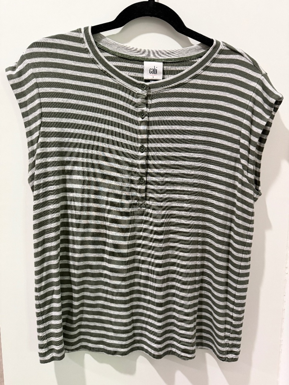 cabi #4959 Cap Sleeve Henley Small EUC Olive Green + Heather Gray Stripe